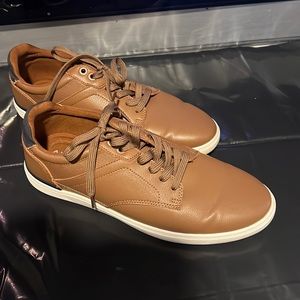 Aldo mens size 9 brown leather